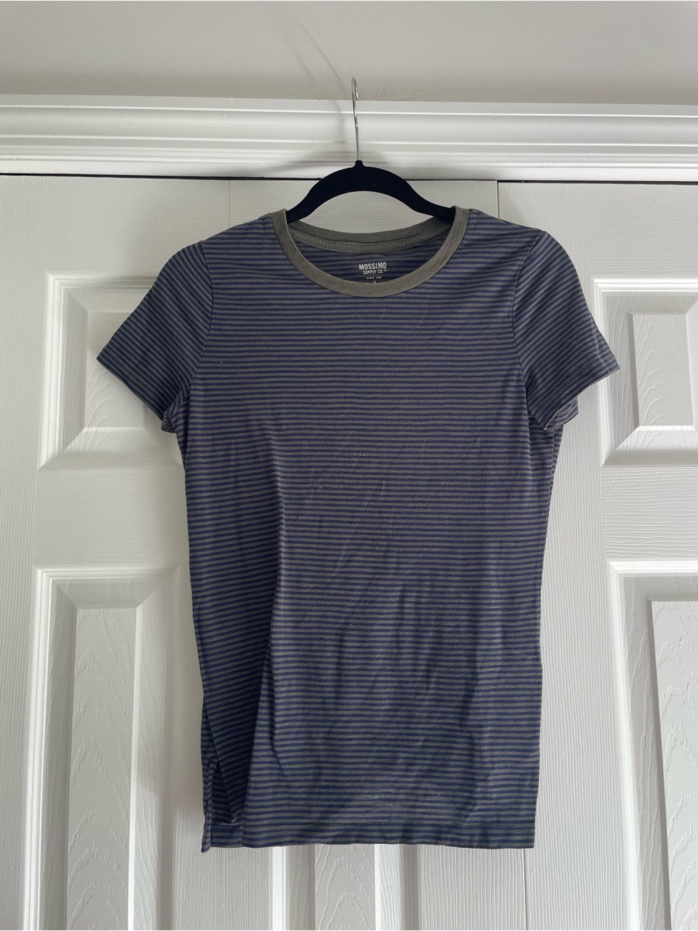 Mossimo Supply Co. Navy Striped Crewneck Tee